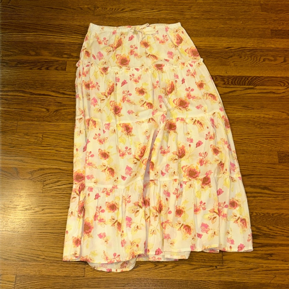 🎀Beautiful Girl’s Floral Maxi Skirt
